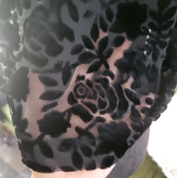 Vintage Black Rose Velvet Devore Jacket - Picture 4 of 15